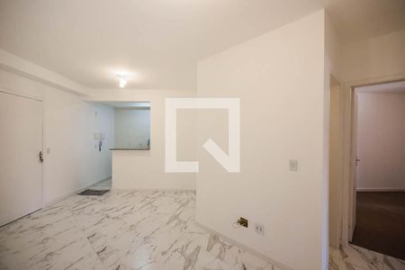 Sala de apartamento à venda com 2 quartos, 57m² em Parque Taboao, Taboão da Serra