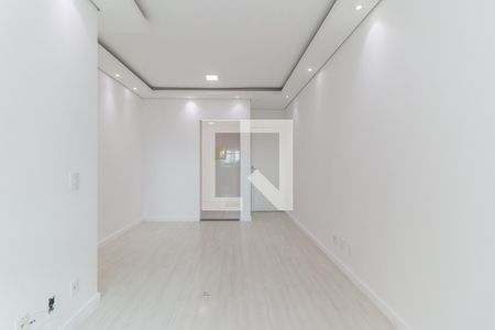 Sala de apartamento para alugar com 3 quartos, 74m² em Vila São Sebastião, Mogi das Cruzes