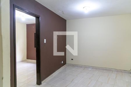 Sala de casa para alugar com 2 quartos, 62m² em Jardim Terezopolis, Guarulhos