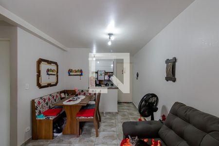 Sala de apartamento para alugar com 2 quartos, 47m² em Taboão, São Paulo