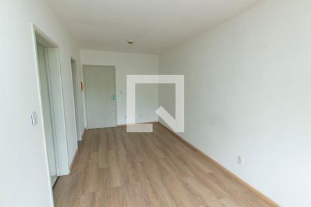 Sala/Quarto de kitnet/studio para alugar com 1 quarto, 30m² em Passo da Areia, Porto Alegre