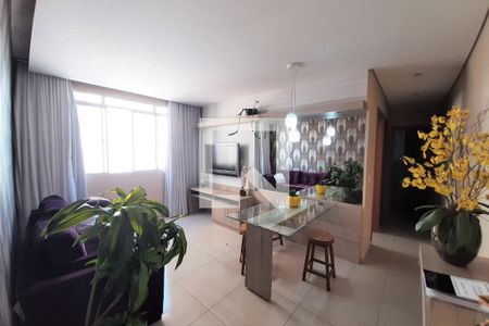 Sala de apartamento para alugar com 2 quartos, 87m² em Manacás, Belo Horizonte