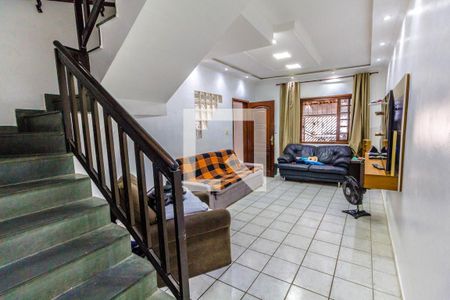 Sala de casa para alugar com 3 quartos, 150m² em Canto do Forte, Praia Grande