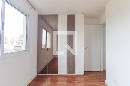 Quarto  de apartamento para alugar com 1 quarto, 38m² em Novo Mundo, Curitiba