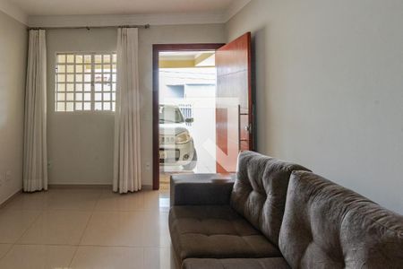 Sala de casa à venda com 3 quartos, 201m² em Jardim Antonio Von Zuben, Campinas