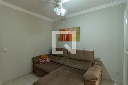 Sala de TV de casa à venda com 3 quartos, 201m² em Jardim Antonio Von Zuben, Campinas