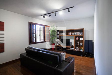 Sala 1 de casa para alugar com 4 quartos, 347m² em Palmares, Belo Horizonte