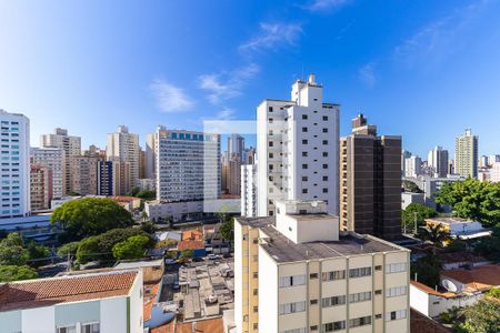 Vista da sala de apartamento para alugar com 3 quartos, 150m² em Vila Itapura, Campinas