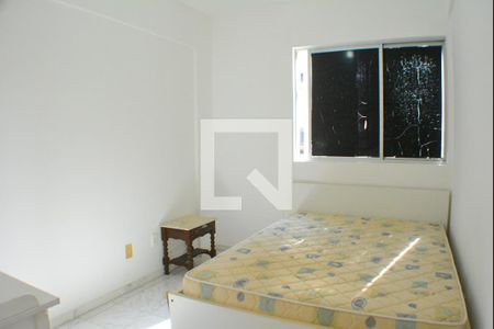 Quarto 1 de apartamento para alugar com 3 quartos, 82m² em Costa Azul, Salvador