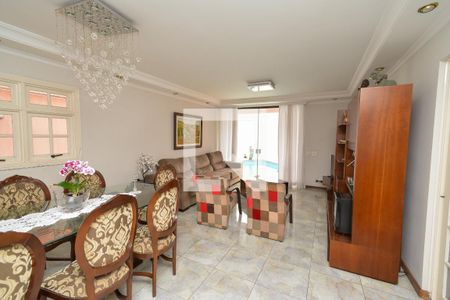 Sala de casa para alugar com 4 quartos, 340m² em Jardim Maia, Guarulhos