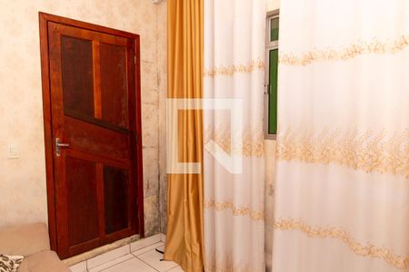 Sala de casa à venda com 2 quartos, 60m² em Casa Grande, Diadema