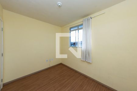 Quarto 2 de apartamento para alugar com 2 quartos, 54m² em Cachoeira, Curitiba