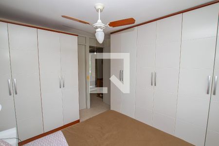 Quarto 1 de casa de condomínio à venda com 3 quartos, 90m² em Humaitá, Porto Alegre