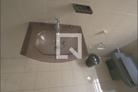 Lavabo de casa à venda com 3 quartos, 188m² em Jardim Vergueiro, São Paulo