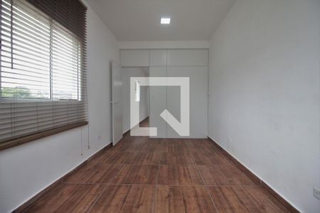 Quarto de casa para alugar com 1 quarto, 48m² em Jardim Kuabara, Taboão da Serra