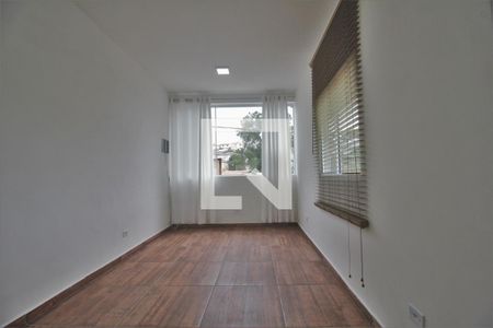 Quarto de casa para alugar com 1 quarto, 48m² em Jardim Kuabara, Taboão da Serra