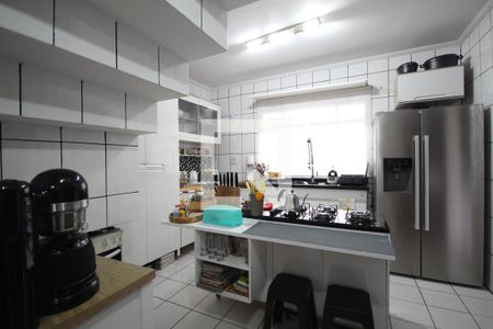 Cozinha de casa de condomínio à venda com 3 quartos, 180m² em Conceição, Osasco