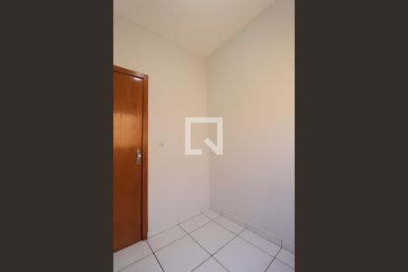 Quarto 1 de kitnet/studio para alugar com 2 quartos, 55m² em Jardim Balneário Meia Ponte, Goiânia