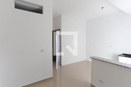 Sala de casa para alugar com 1 quarto, 35m² em Parque Paineiras, São Paulo