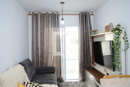 Sala de apartamento para alugar com 3 quartos, 60m² em Jardim Colibri, Cotia