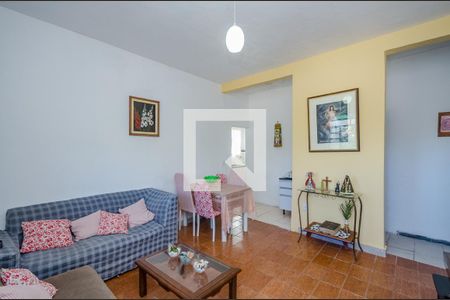 Sala de casa à venda com 3 quartos, 160m² em Engenho Nogueira, Belo Horizonte