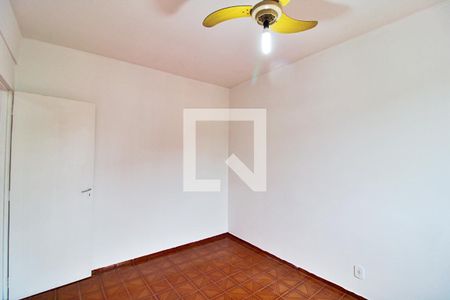 Quarto 1 de apartamento à venda com 2 quartos, 62m² em Jardim Santa Terezinha, Taboão da Serra