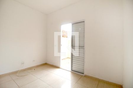 Quarto 1 de casa para alugar com 2 quartos, 75m² em Jardim Santa Madre Paulina, Sorocaba