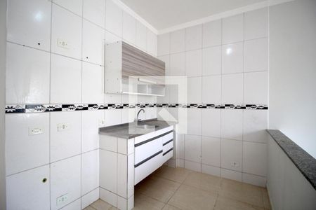 Cozinha de casa para alugar com 2 quartos, 75m² em Jardim Santa Madre Paulina, Sorocaba