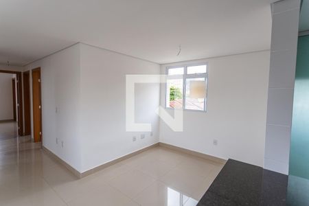 Sala de apartamento para alugar com 3 quartos, 80m² em Santa Efigênia, Belo Horizonte