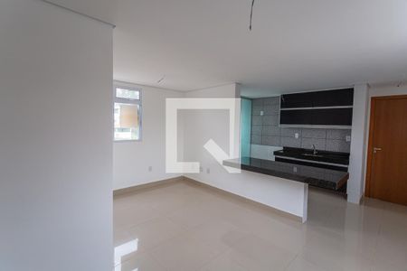 Sala de apartamento para alugar com 3 quartos, 80m² em Santa Efigênia, Belo Horizonte