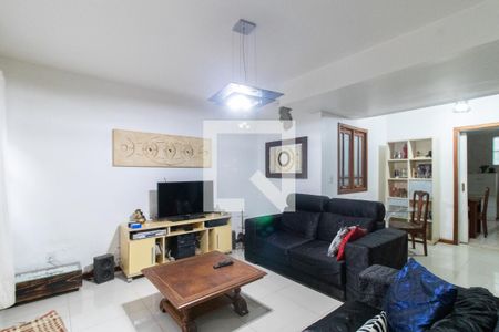 Sala de casa para alugar com 3 quartos, 250m² em Partenon, Porto Alegre