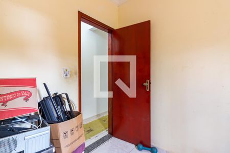 Quarto 1 de casa de condomínio à venda com 2 quartos, 25m² em Metalúrgicos, Osasco