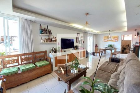 Sala de casa para alugar com 4 quartos, 300m² em Bandeirantes (pampulha), Belo Horizonte