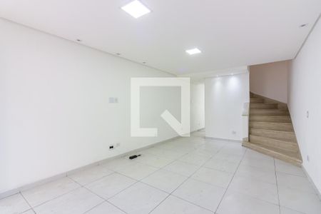 Sala de casa de condomínio à venda com 2 quartos, 120m² em Centro, Osasco