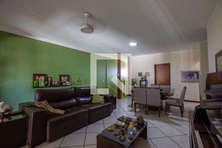 Sala de casa para alugar com 3 quartos, 365m² em Parque dos Lagos, Ribeirão Preto