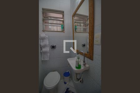 Lavabo  de casa de condomínio à venda com 4 quartos, 268m² em Tanque, Rio de Janeiro