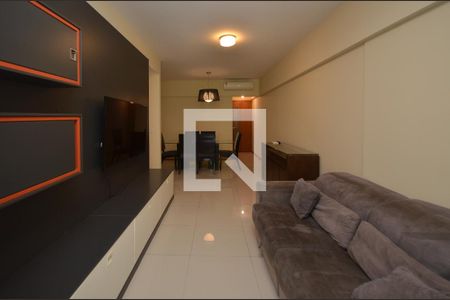 Sala de apartamento à venda com 3 quartos, 102m² em Camboinhas, Niterói