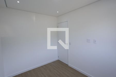 Quarto 1 de apartamento para alugar com 2 quartos, 33m² em Vila Pierina, São Paulo