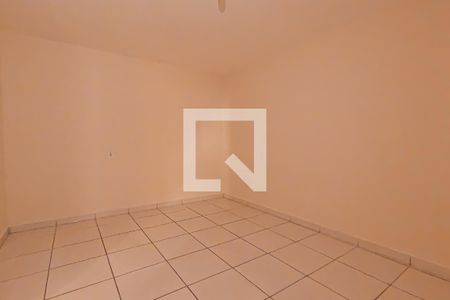 Quarto de casa para alugar com 1 quarto, 40m² em Jardim Palmira, Guarulhos