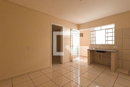 Sala/Cozinha de casa para alugar com 1 quarto, 40m² em Jardim Palmira, Guarulhos