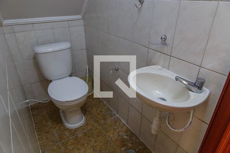 Lavabo de casa para alugar com 2 quartos, 200m² em Quinta da Paineira, São Paulo