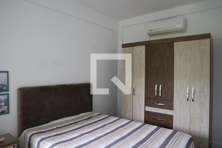 Quarto  de apartamento para alugar com 2 quartos, 60m² em Canasvieiras, Florianópolis