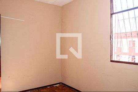 Quarto  de apartamento à venda com 3 quartos, 90m² em Monte Castelo, Contagem