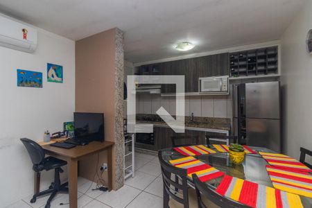 Sala/Cozinha de casa de condomínio à venda com 2 quartos, 125m² em Olaria, Canoas