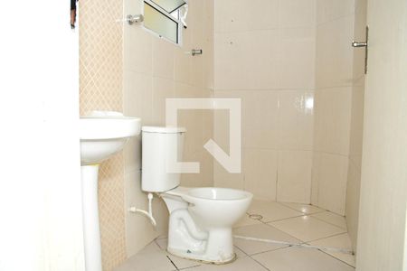 Banheiro de apartamento para alugar com 1 quarto, 40m² em Parque Alexandre, Cotia