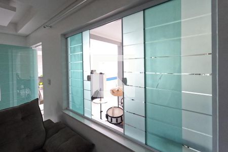 Vista da Sala de casa à venda com 3 quartos, 300m² em Jardim Monte Carmelo, Guarulhos