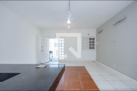 Sala 1 de casa para alugar com 7 quartos, 500m² em Caiçaras, Belo Horizonte