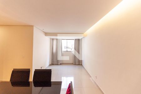 Cozinha de apartamento para alugar com 2 quartos, 70m² em Castelo, Belo Horizonte