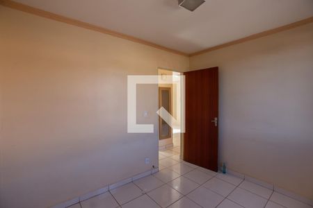 Quarto 2 de apartamento para alugar com 2 quartos, 40m² em Presidente Dutra, Ribeirão Preto