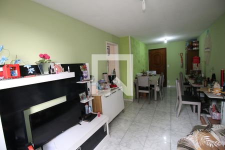 Sala de apartamento para alugar com 2 quartos, 58m² em Ramos, Rio de Janeiro